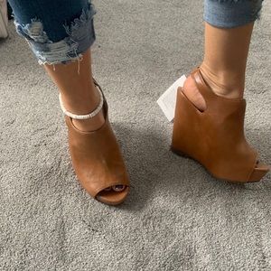 Steve Madden Wedges